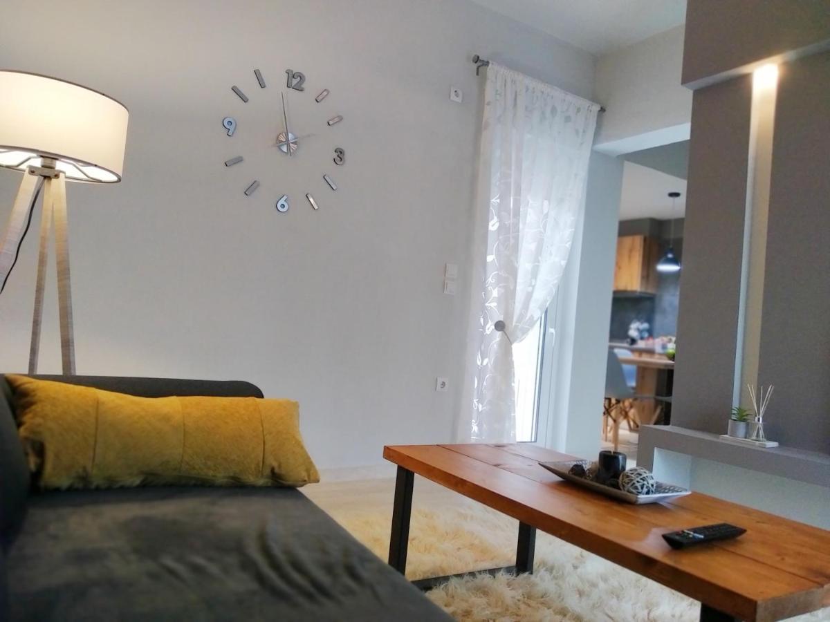 Virgin Rocks Apartments 1 Καλαμπάκα Εξωτερικό φωτογραφία