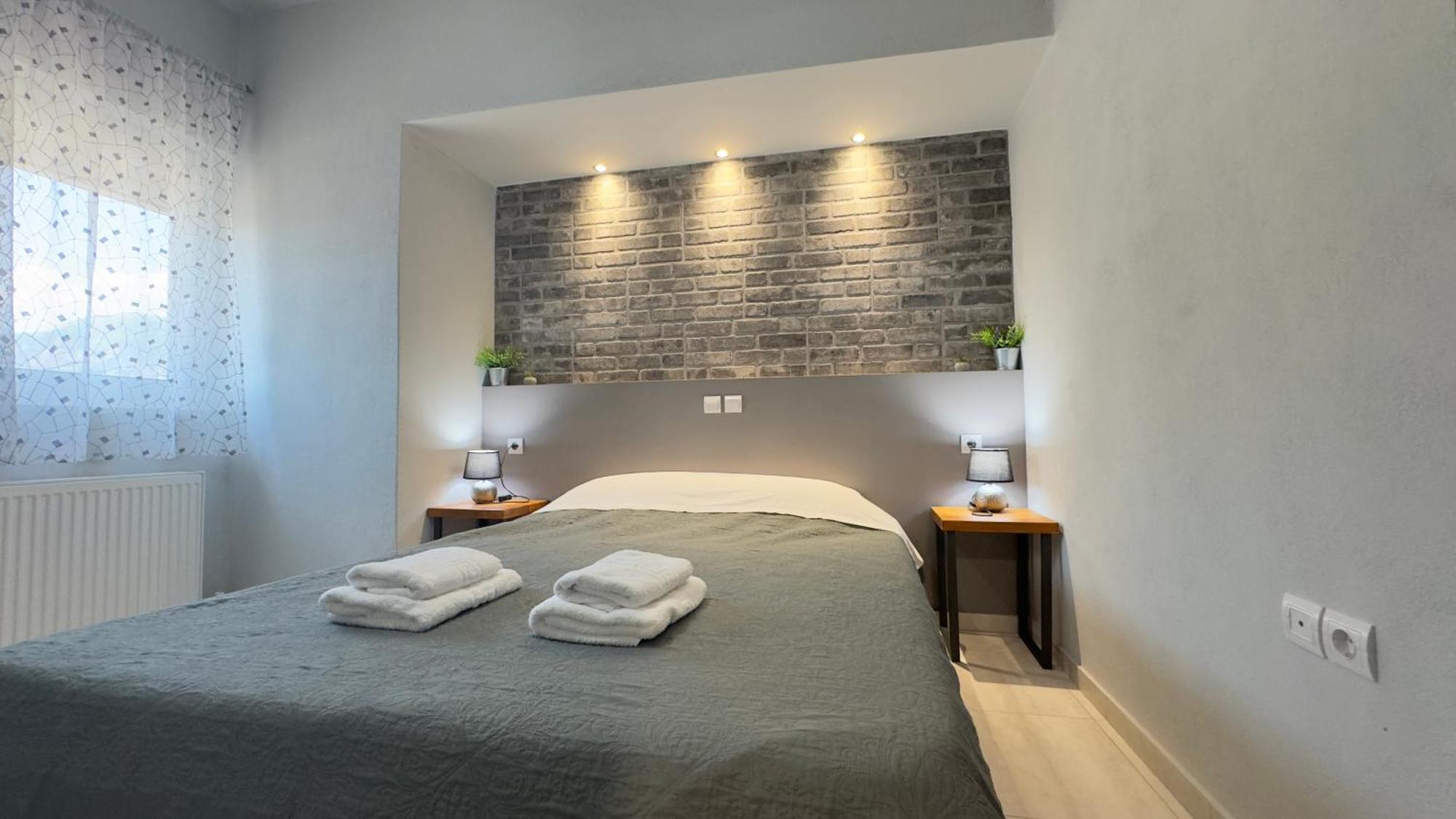 Virgin Rocks Apartments 1 Καλαμπάκα Εξωτερικό φωτογραφία